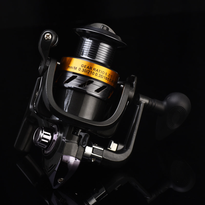 Bobine en métal de haute qualité 5.1: 1 moulinet de filature de ligne de poisson moulinet de coulée d'appât d'eau salée moulinets de pêche en rotation